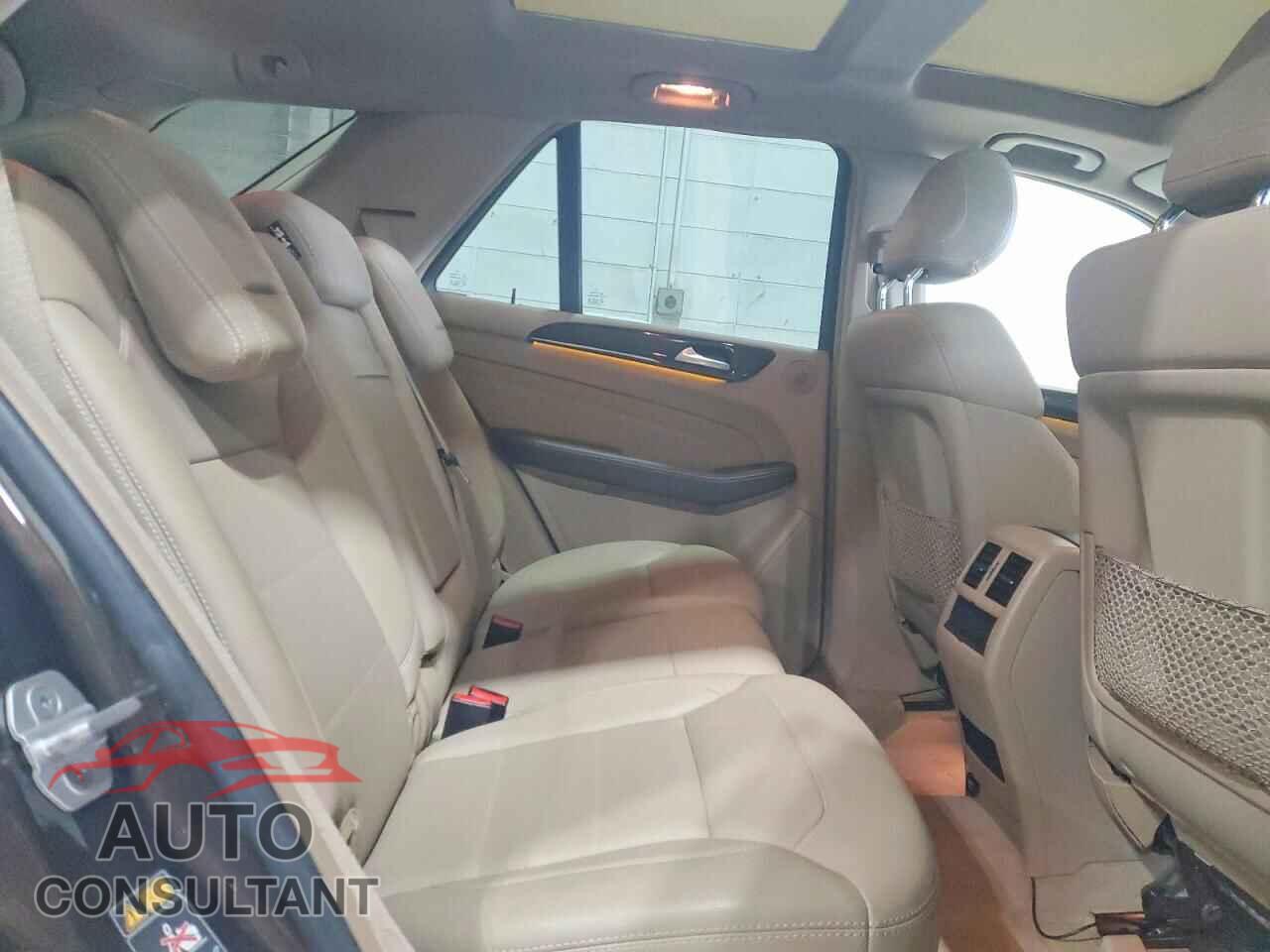 MERCEDES-BENZ M-CLASS 2014 - 4JGDA5HB0EA426236