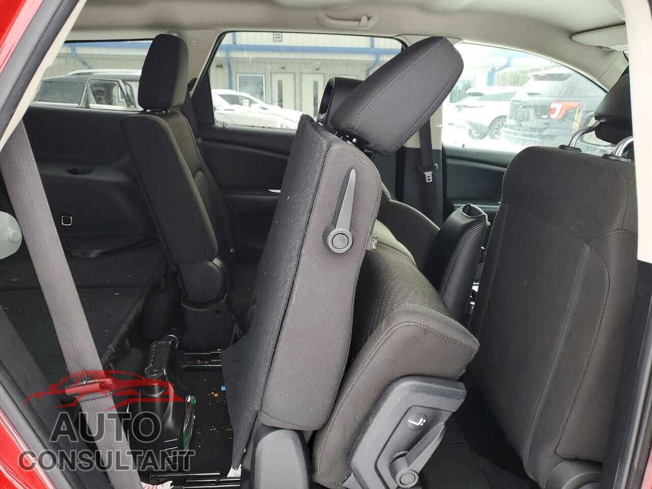 DODGE JOURNEY 2018 - 3C4PDCAB3JT490832