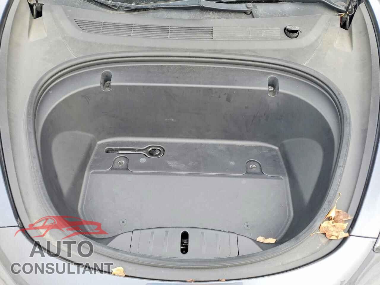 TESLA MODEL 3 2020 - 5YJ3E1EB6LF601059