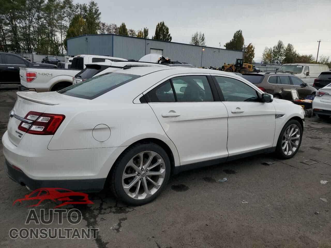 FORD TAURUS 2013 - 1FAHP2J85DG181159
