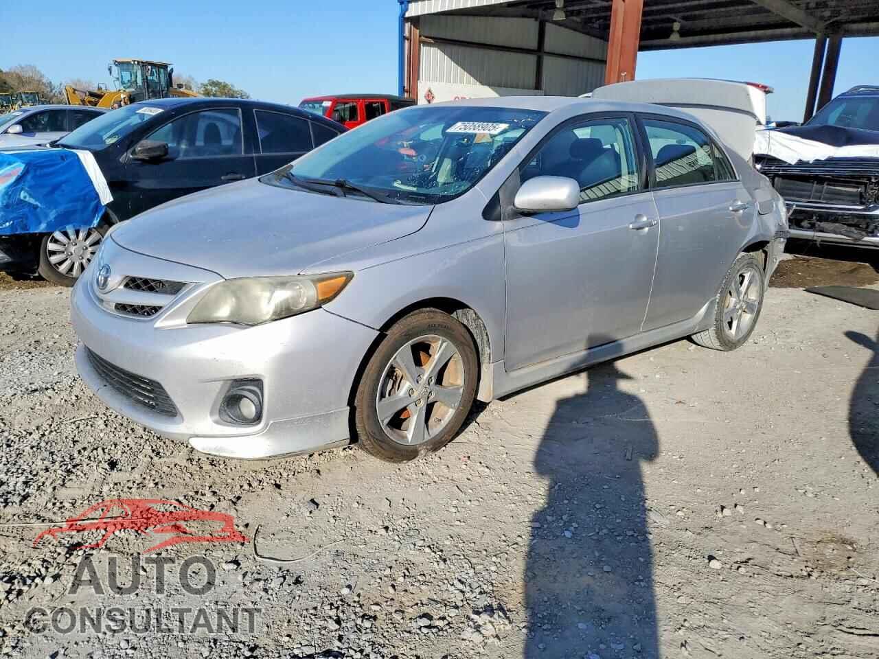 TOYOTA COROLLA 2011 - 2T1BU4EE0BC657169