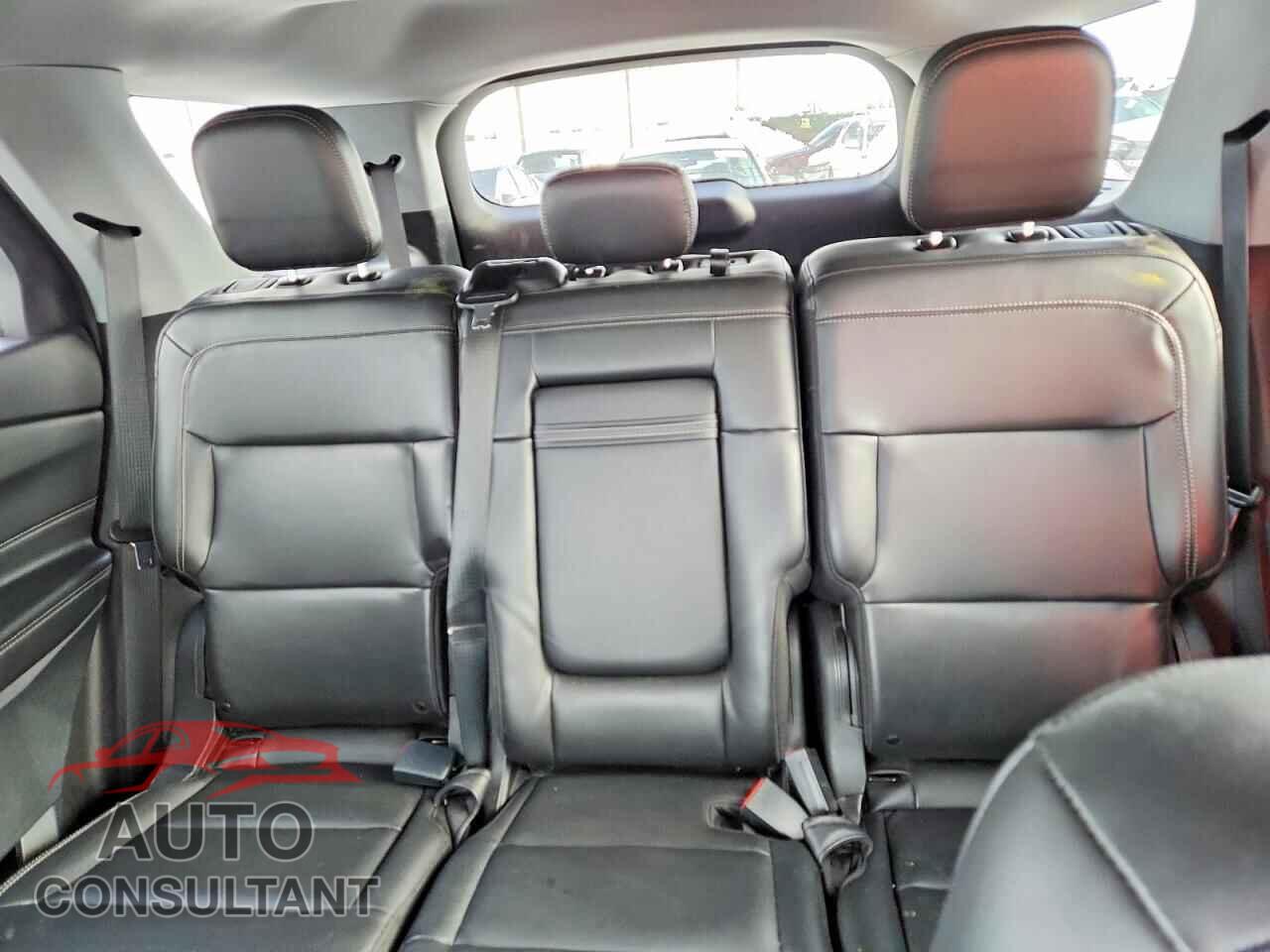 FORD EXPLORER 2022 - 1FMSK8DH9NGC04100