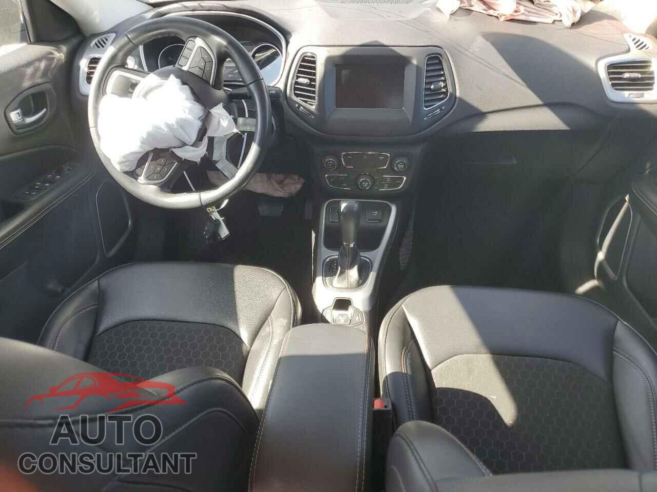 JEEP COMPASS 2020 - 3C4NJCBB2LT169687