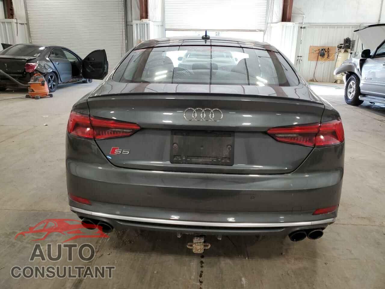 AUDI S5/RS5 2018 - WAUC4CF52JA004033