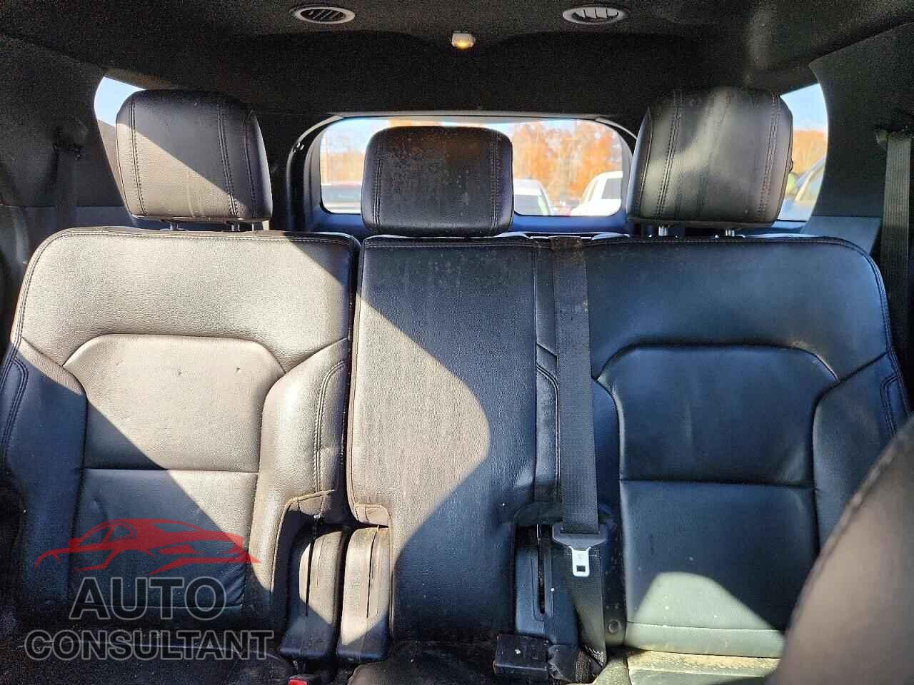 FORD EXPLORER 2018 - 1FM5K8D81JGB25141