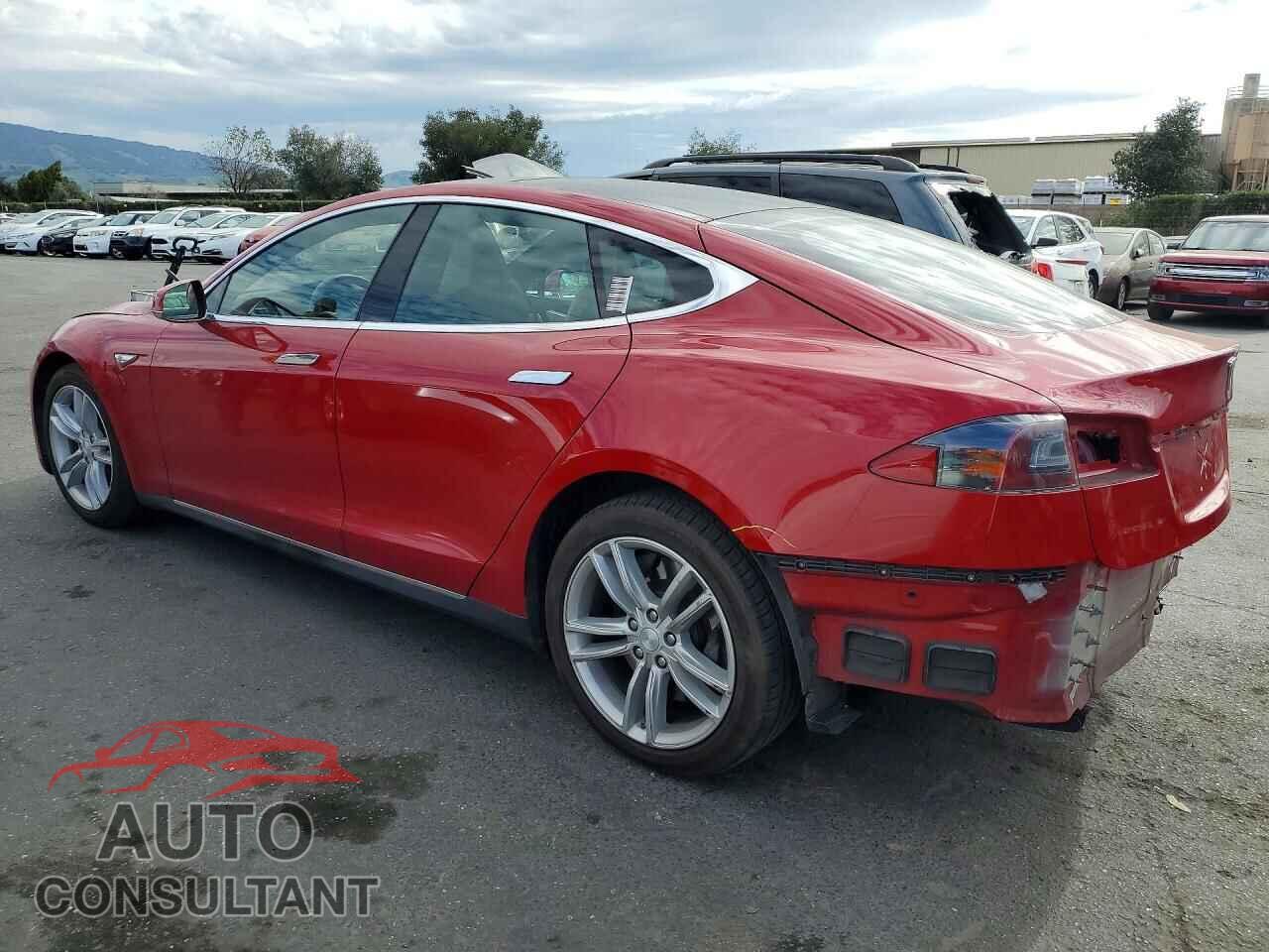 TESLA MODEL S 2015 - 5YJSA1E23FF101808