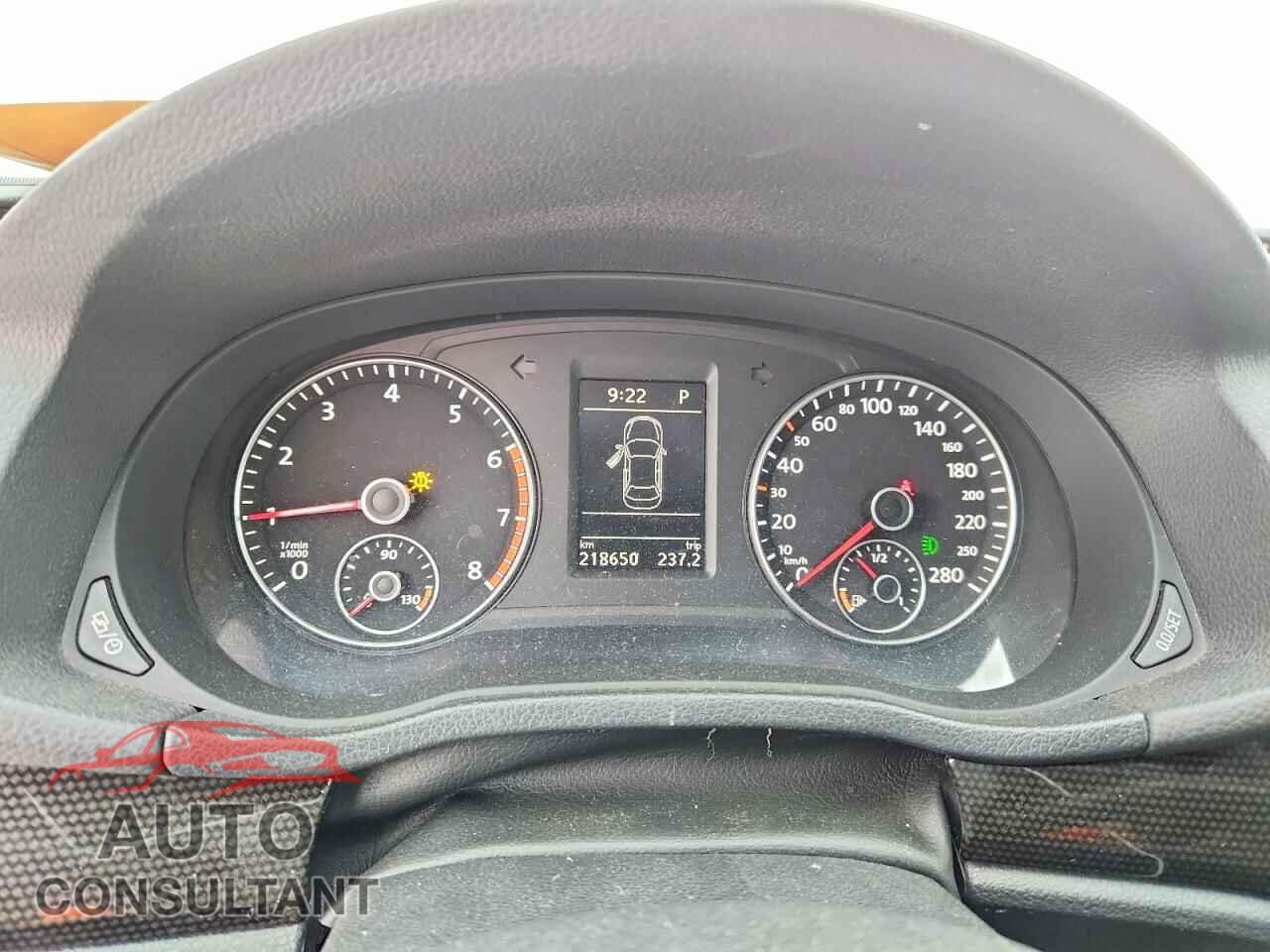 VOLKSWAGEN PASSAT 2014 - 1VWCS7A33EC117647