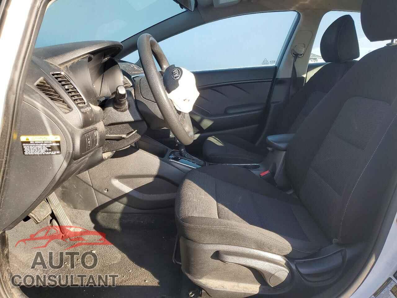 KIA FORTE 2017 - 3KPFK4A75HE145500