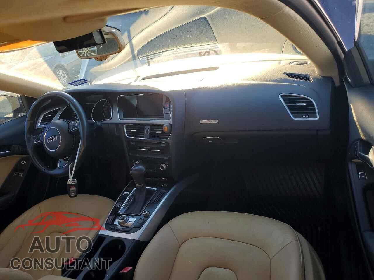 AUDI A5 2013 - WAULFAFR5DA053314