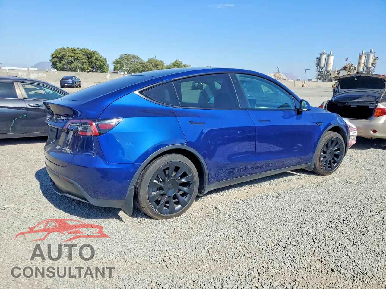 TESLA MODEL Y 2022 - 7SAYGAEE2NF464959