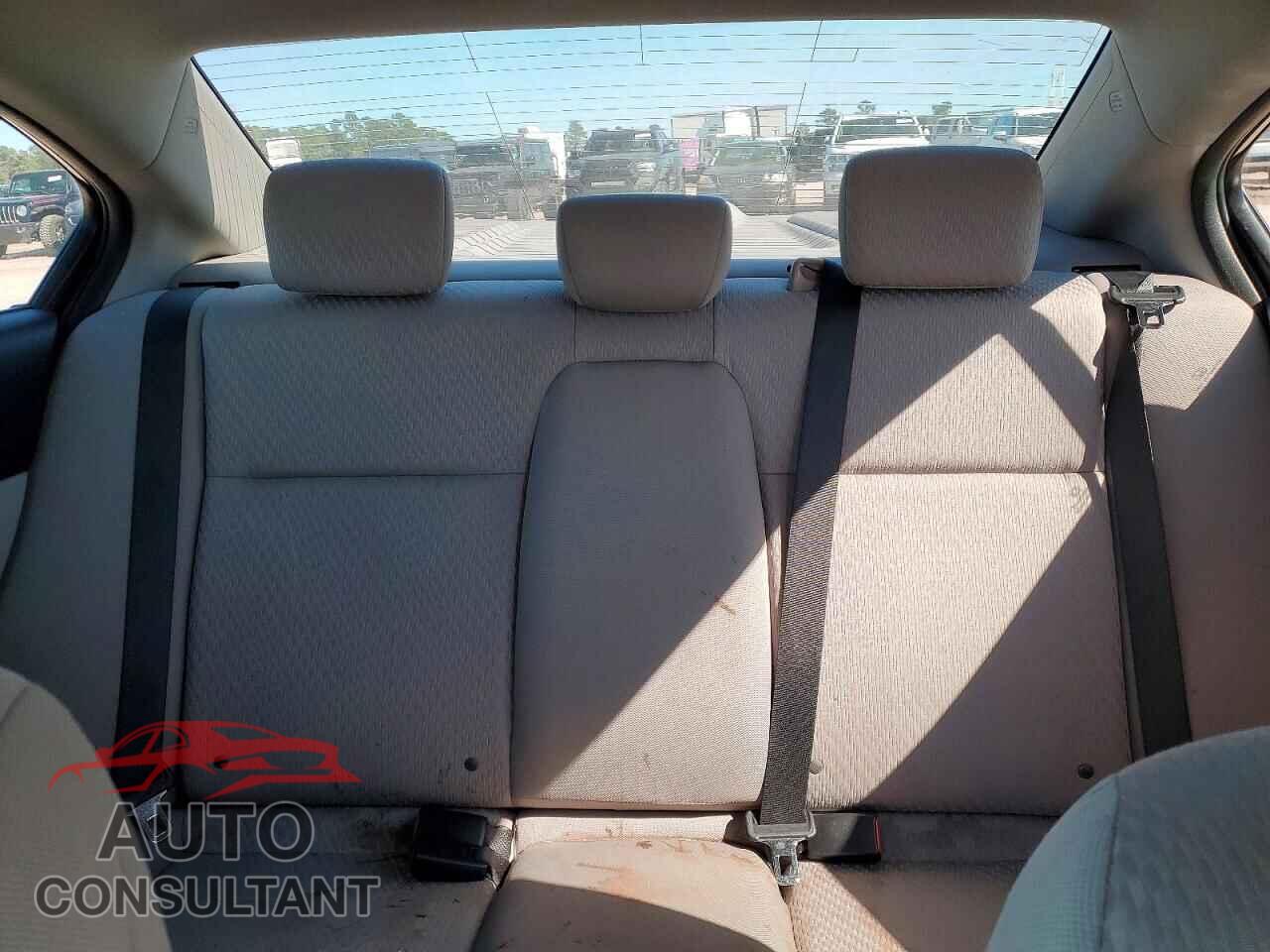 HONDA CIVIC 2014 - 19XFB2F52EE022261
