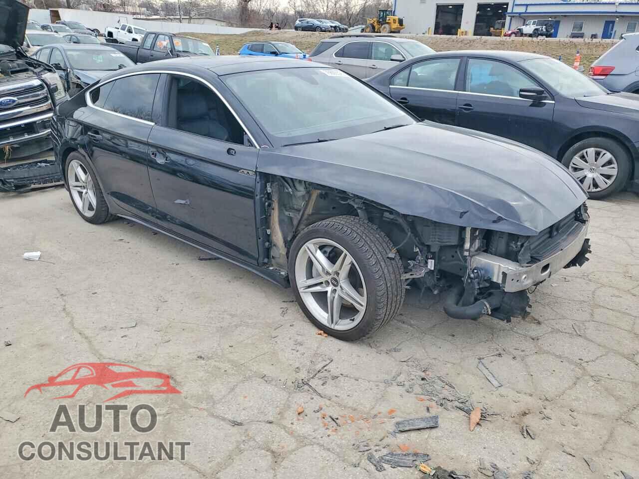 AUDI A5 2021 - WAUDACF50MA044225