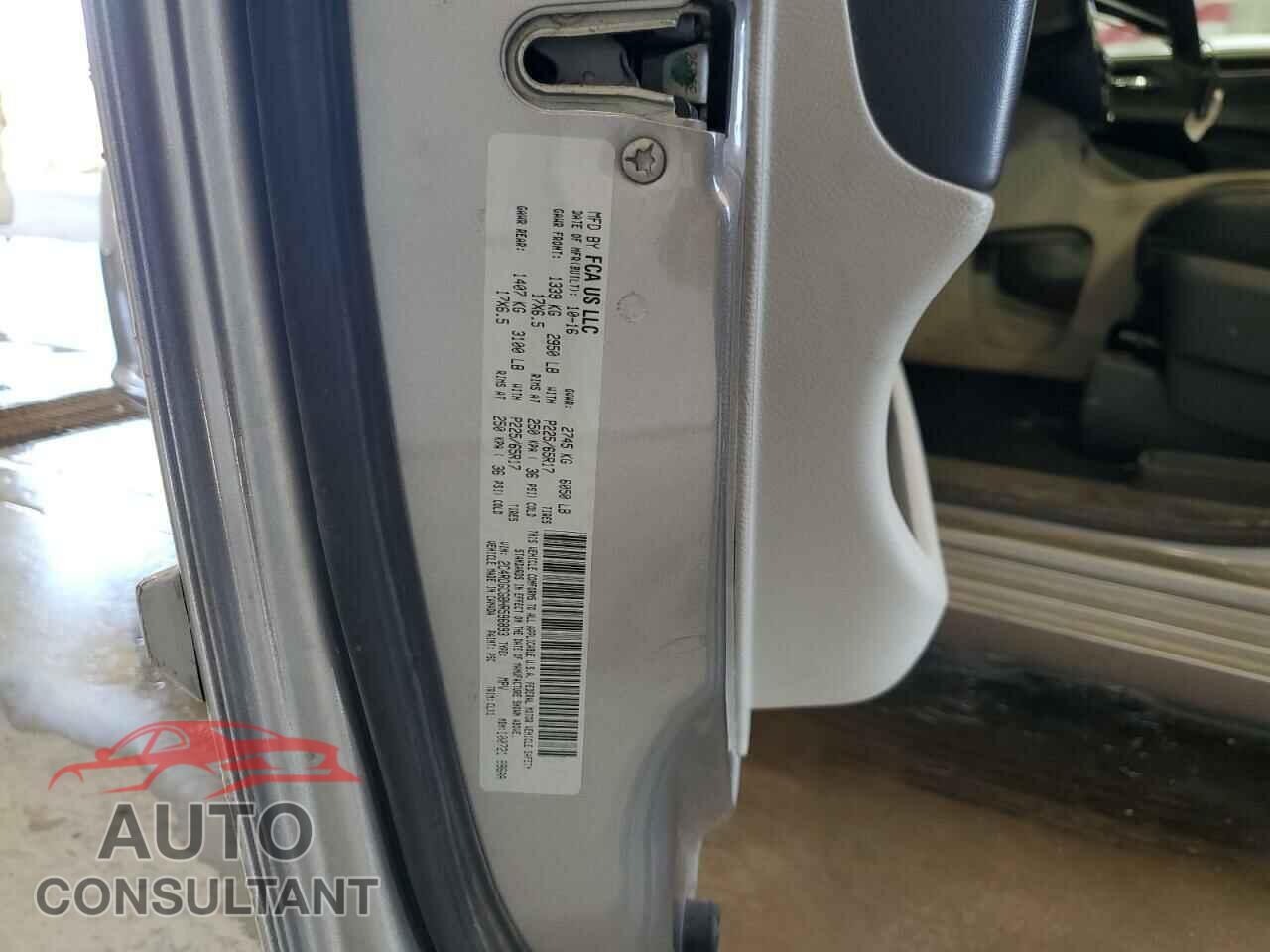 DODGE CARAVAN 2017 - 2C4RDGCG8HR596893
