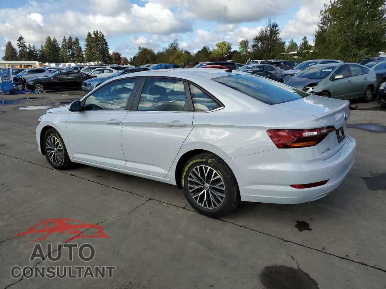 VOLKSWAGEN JETTA 2019 - 3VWC57BUXKM041448