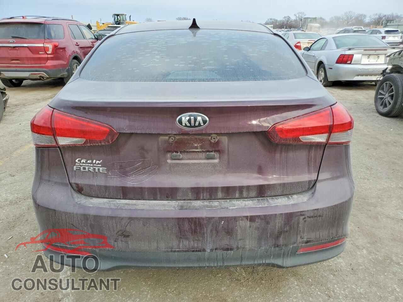 KIA FORTE 2018 - 3KPFK4A75JE165686
