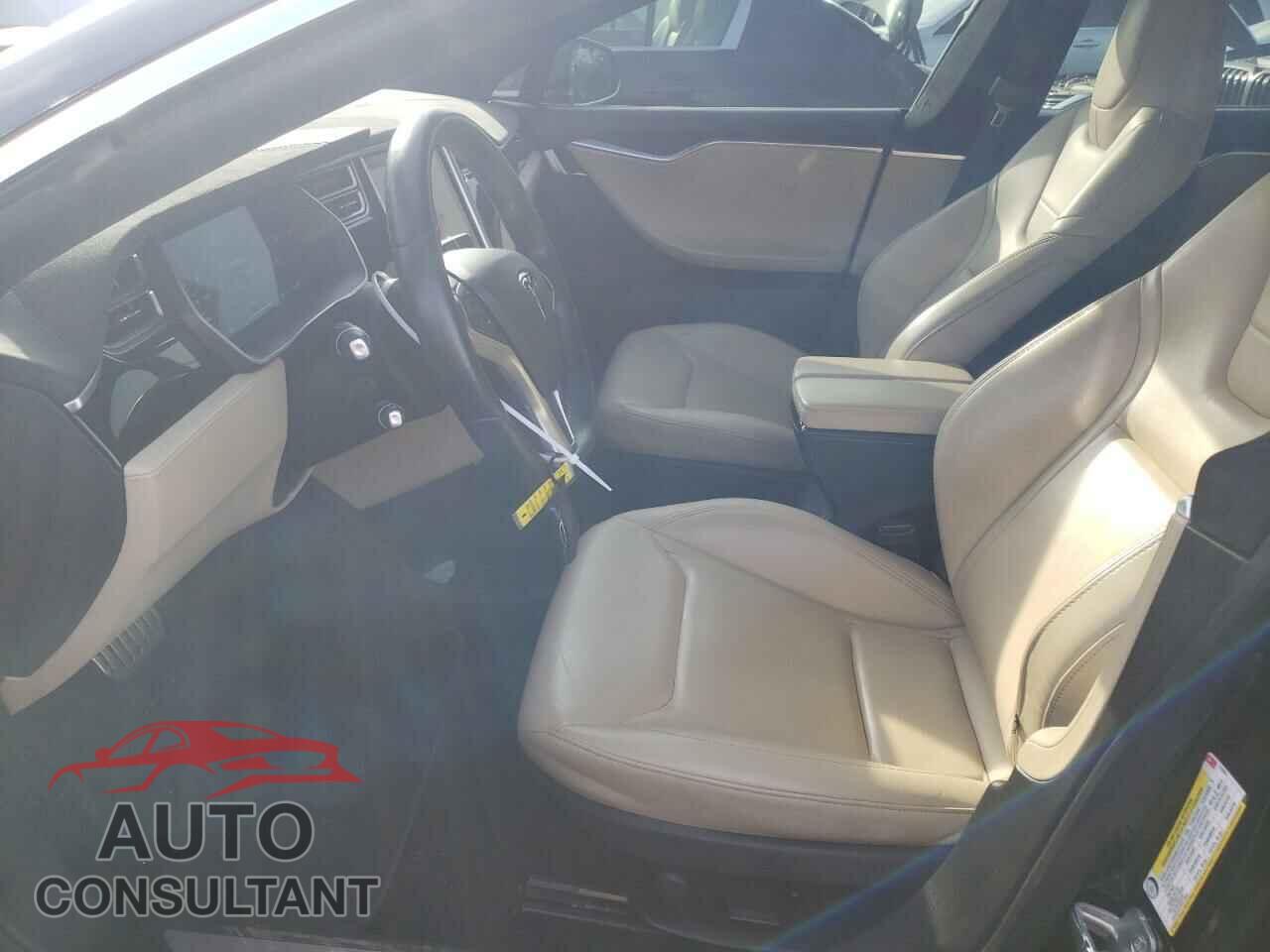 TESLA MODEL S 2015 - 5YJSA1E42FF116351
