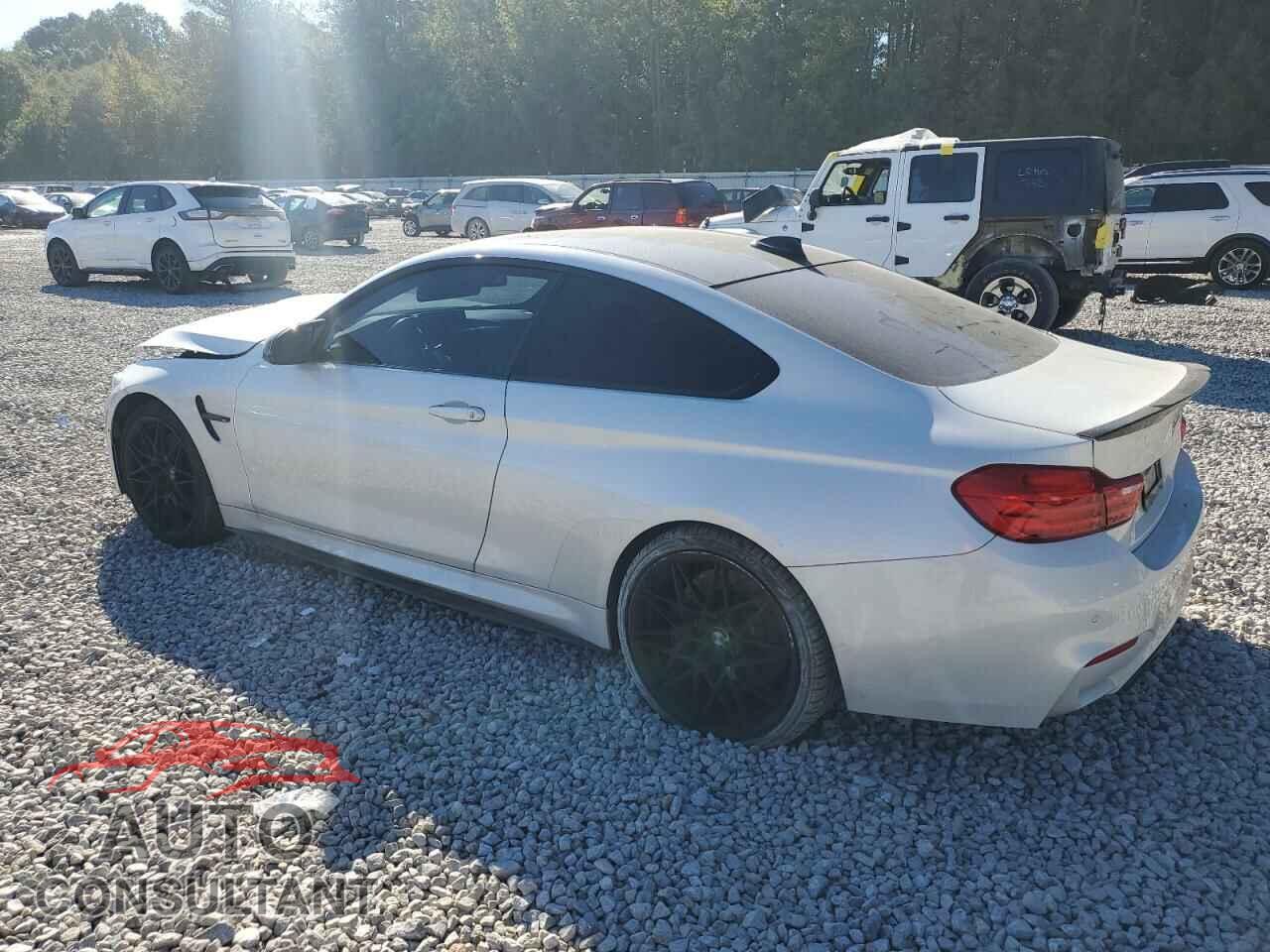 BMW M4 2017 - WBS3R9C58HK709444