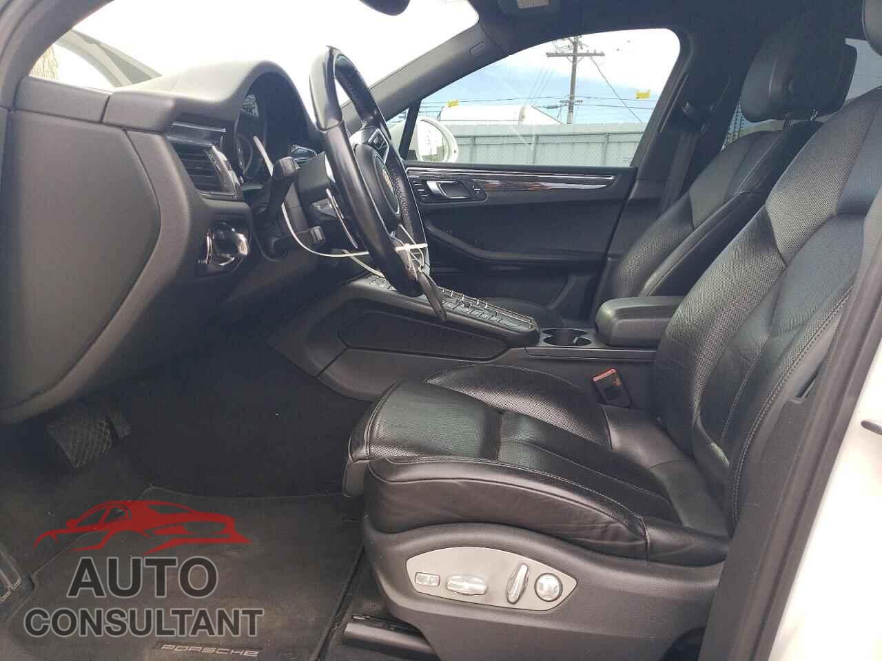 PORSCHE MACAN 2015 - WP1AB2A50FLB53052