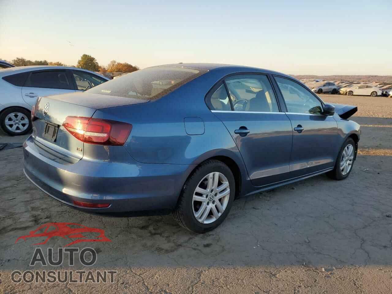 VOLKSWAGEN JETTA 2017 - 3VW2B7AJ9HM207625