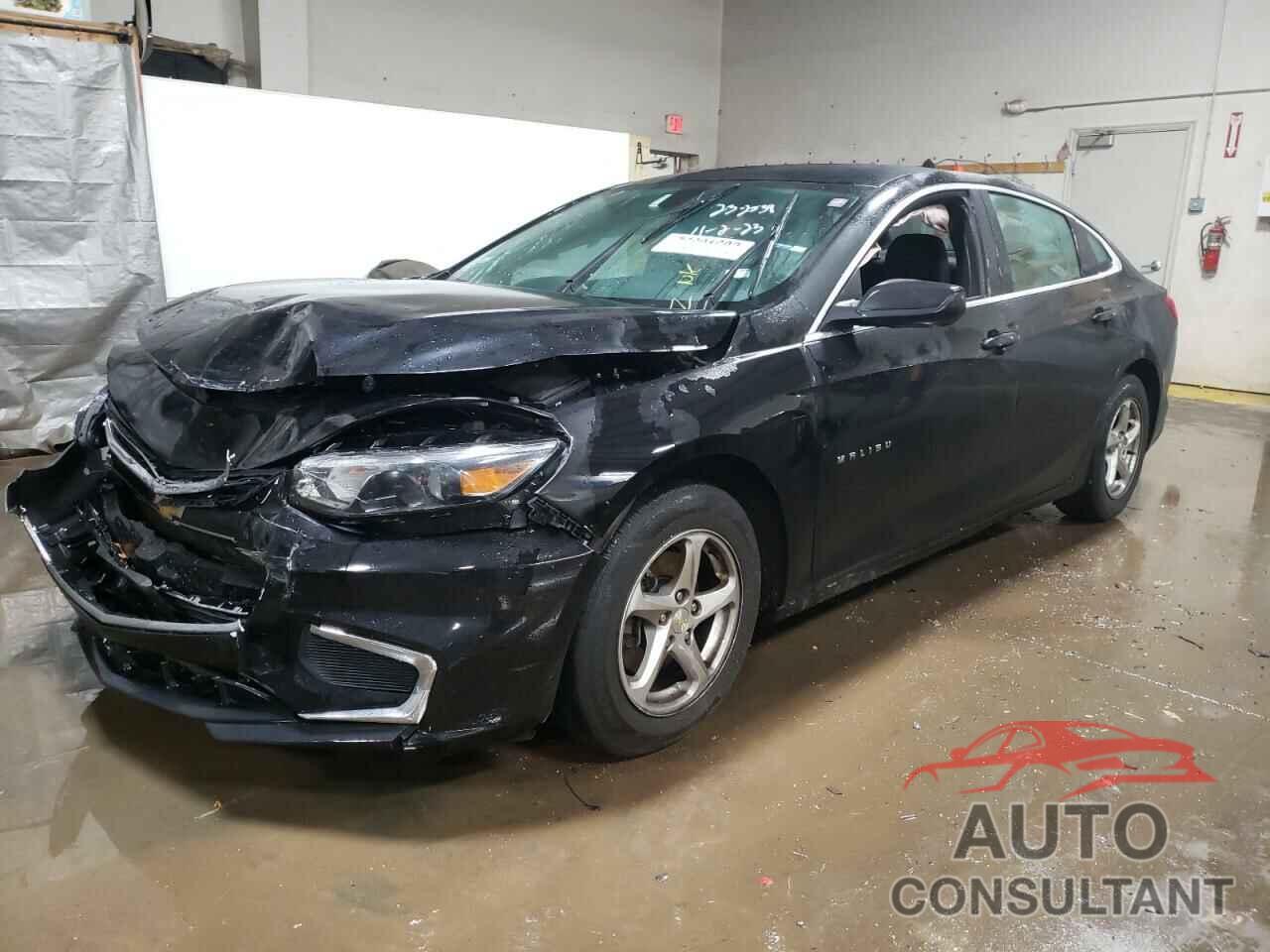 CHEVROLET MALIBU 2018 - 1G1ZB5ST4JF104780