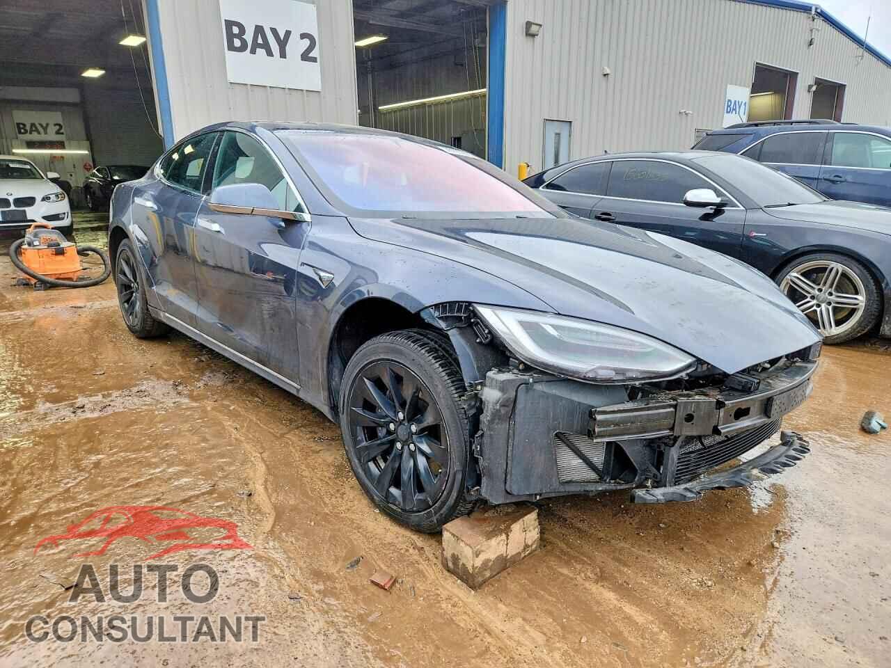 TESLA MODEL S 2017 - 5YJSA1E27HF217306