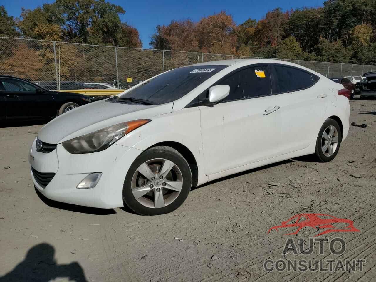 HYUNDAI ELANTRA 2013 - 5NPDH4AE4DH344855