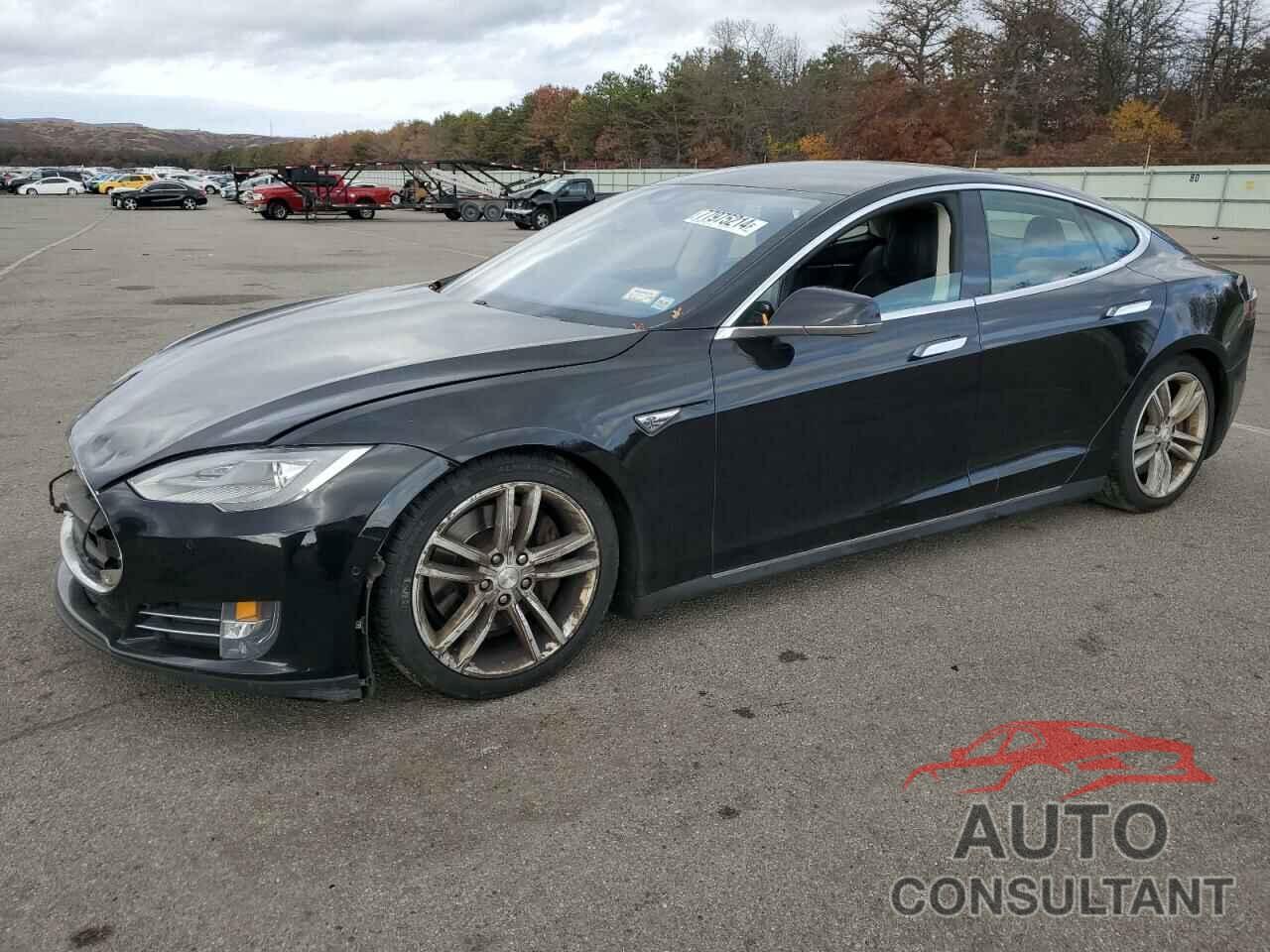 TESLA MODEL S 2015 - 5YJSA1H28FFP69762