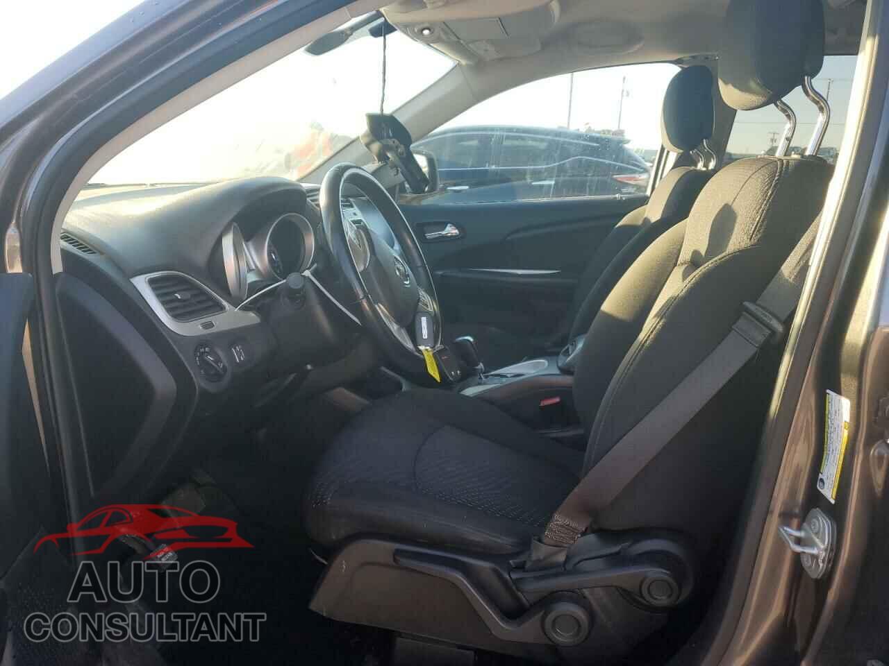 DODGE JOURNEY 2019 - 3C4PDCBB6KT821032