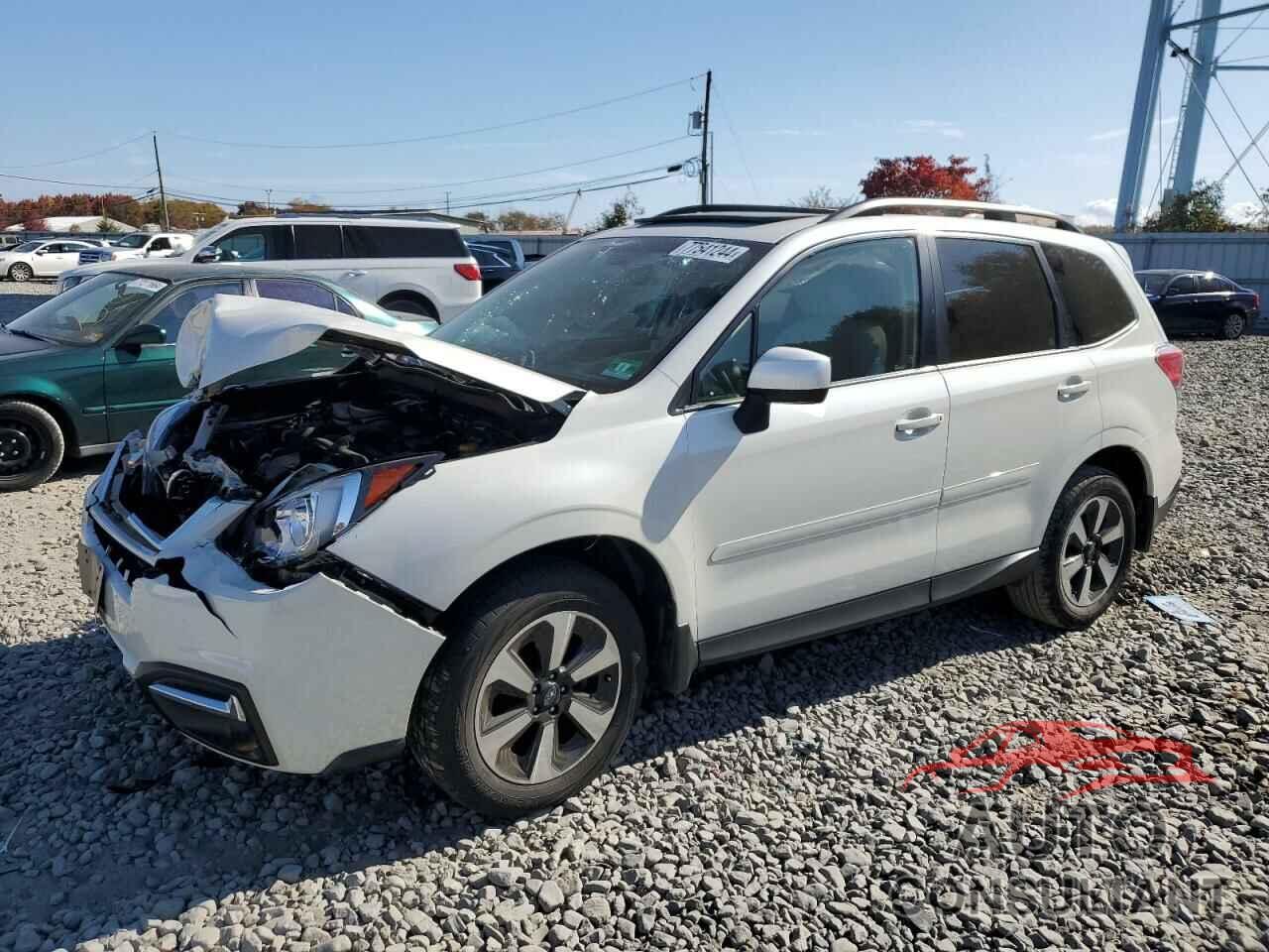 SUBARU FORESTER 2018 - JF2SJAGC0JH607225