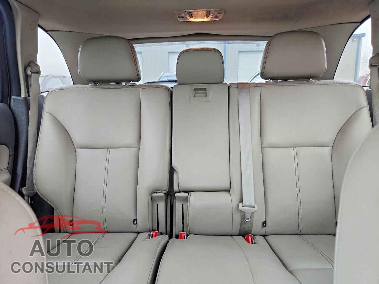 FORD EDGE 2011 - 2FMDK3JC4BBA99313