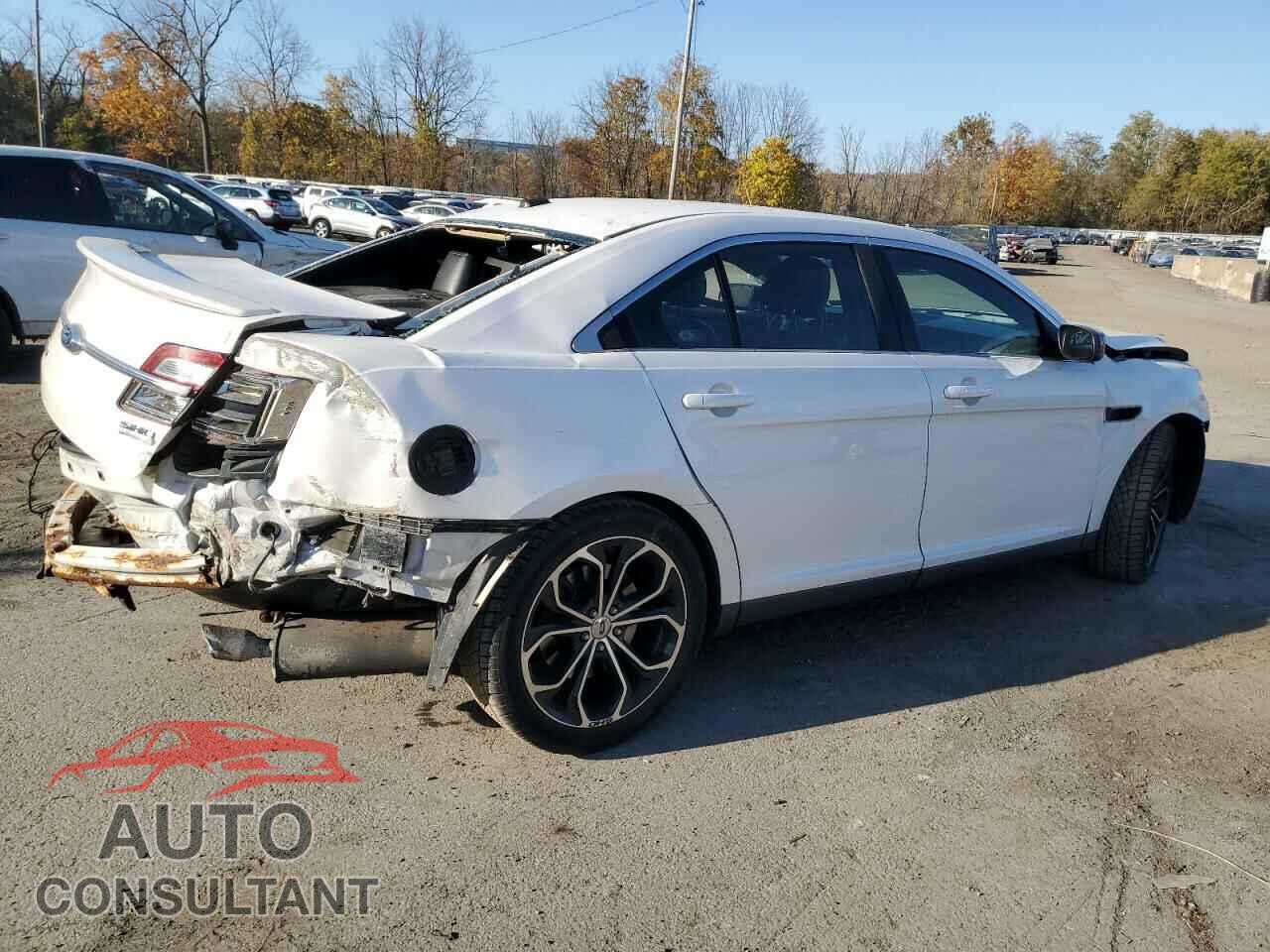 FORD TAURUS 2013 - 1FAHP2KT3DG101036