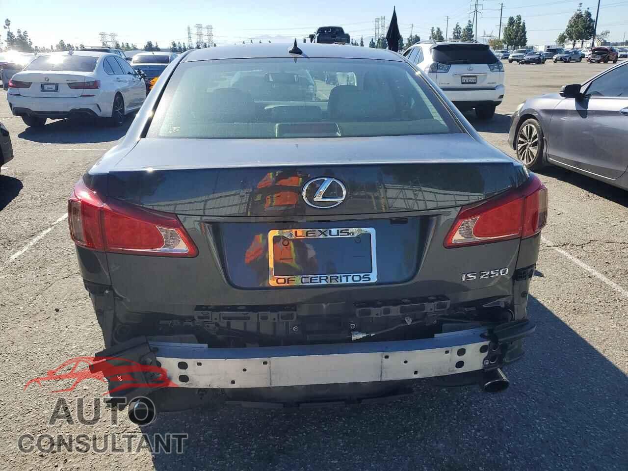 LEXUS IS 2011 - JTHBF5C21B5144856