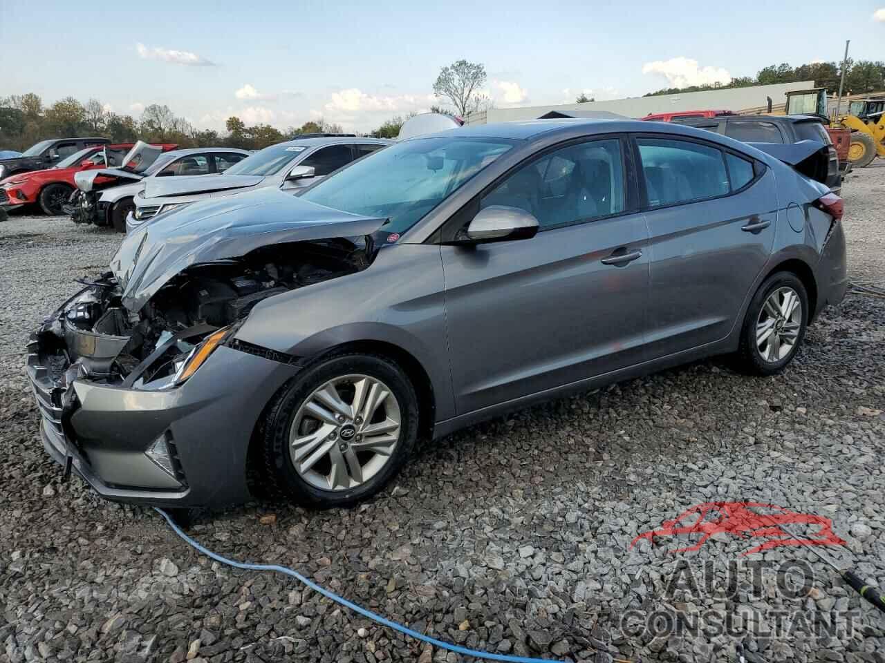 HYUNDAI ELANTRA 2019 - 5NPD84LF0KH426231