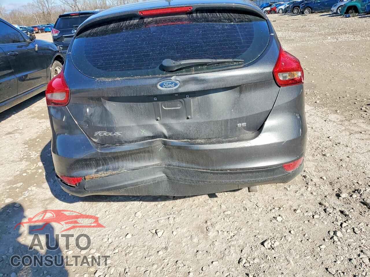 FORD FOCUS 2017 - 1FADP3K24HL324775