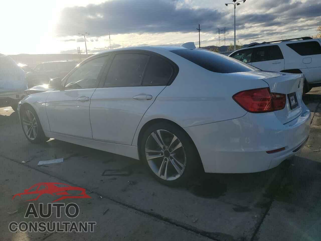 BMW 3 SERIES 2012 - WBA3A5C53CF348176