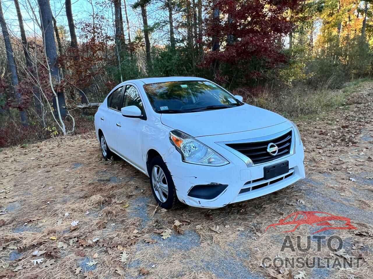 NISSAN VERSA 2019 - 3N1CN7AP5KL821056