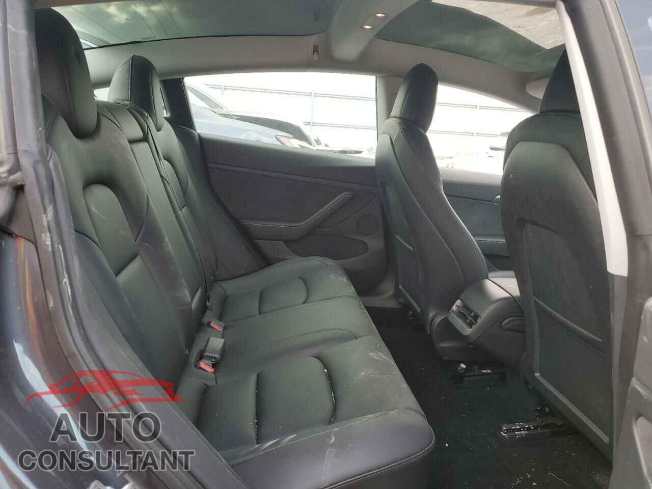 TESLA MODEL 3 2022 - 5YJ3E1EB8NF344358
