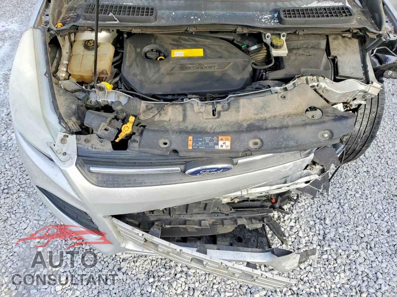 FORD ESCAPE 2016 - 1FMCU9GX1GUA50784
