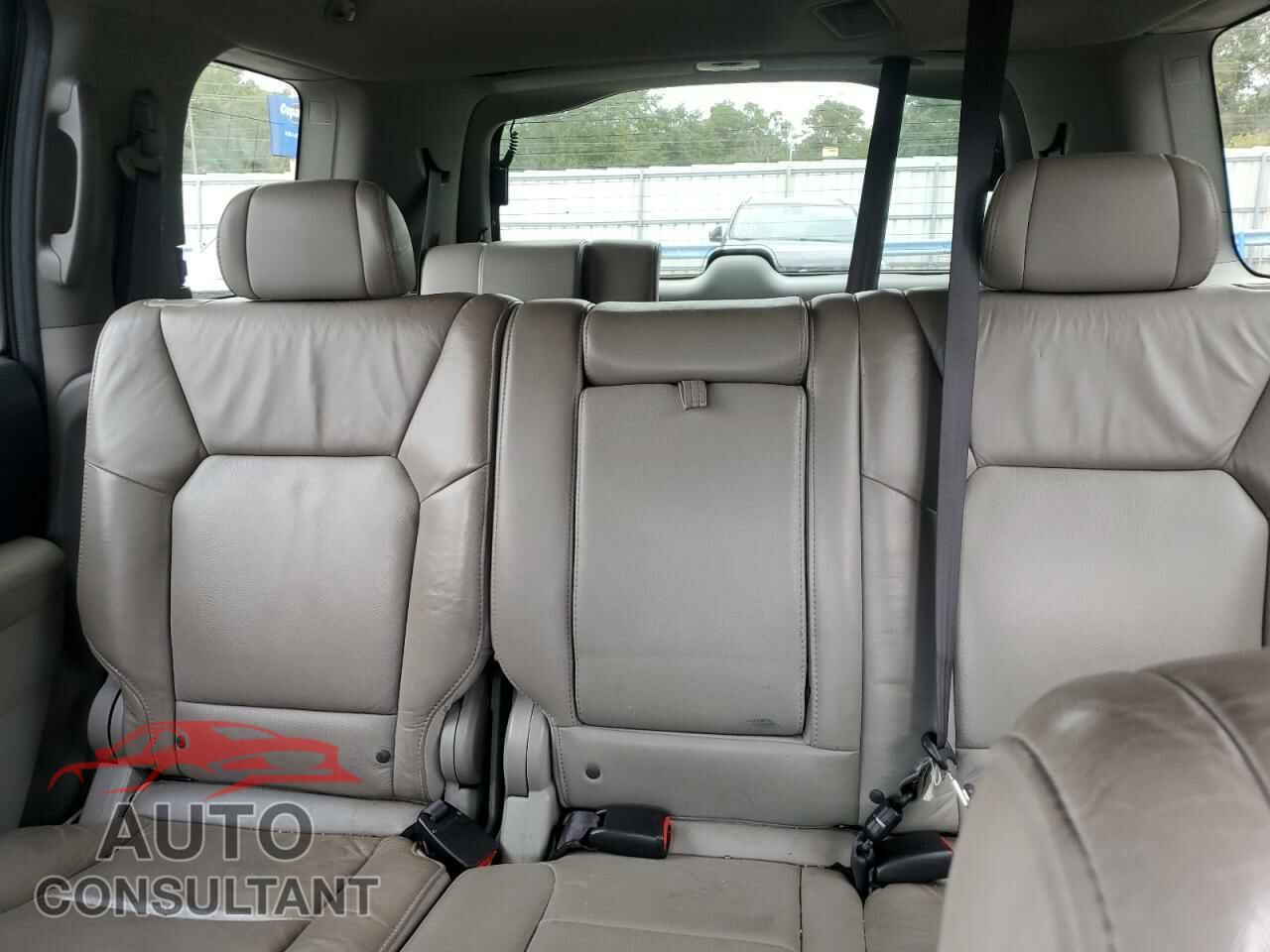 HONDA PILOT 2011 - 5FNYF4H54BB078603
