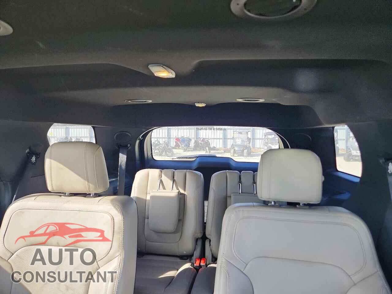 FORD EXPLORER 2018 - 1FM5K7F87JGB63397