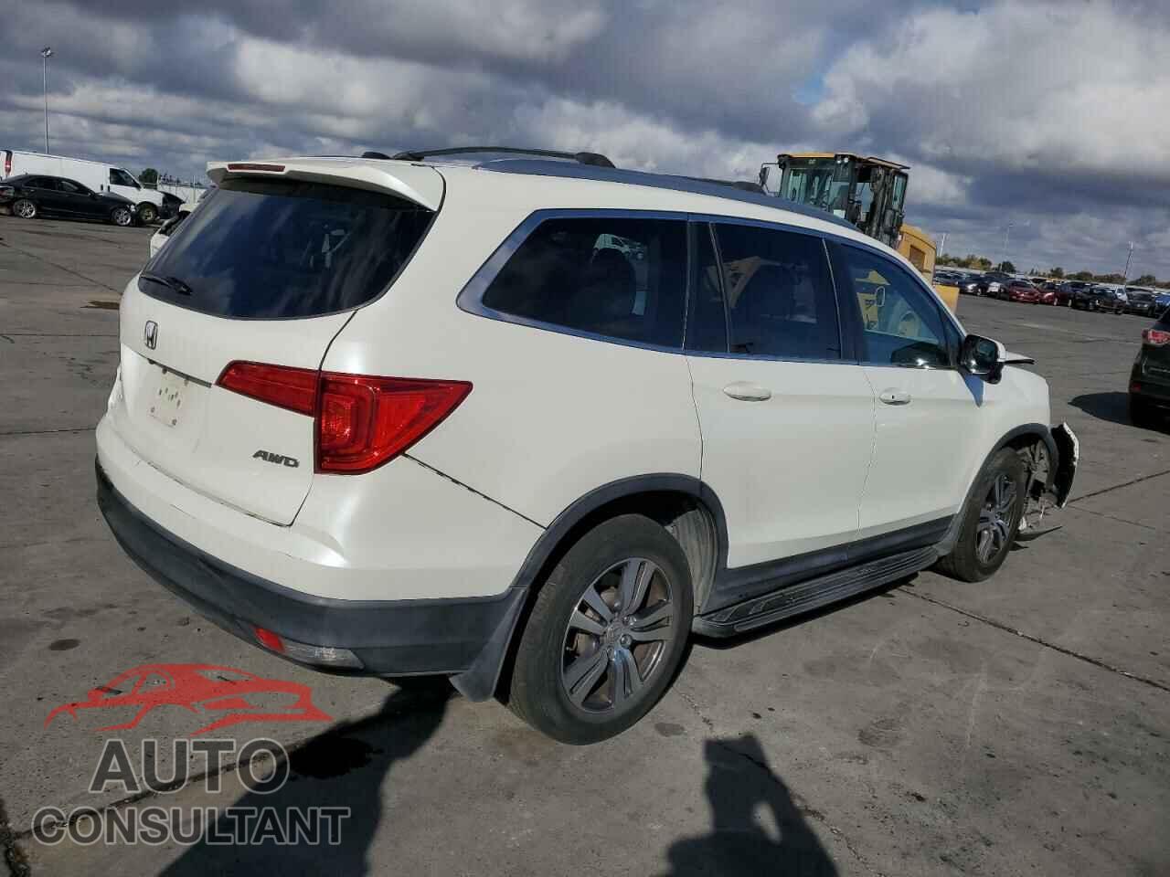 HONDA PILOT 2016 - 5FNYF6H84GB027079