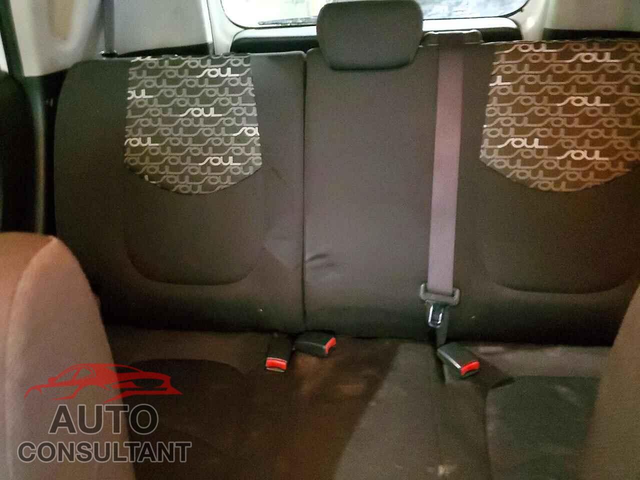 KIA SOUL 2011 - KNDJT2A24B7332329
