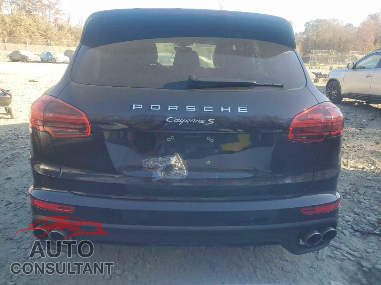 PORSCHE CAYENNE 2015 - WP1AB2A29FLA58897
