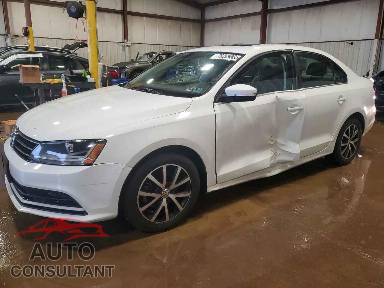VOLKSWAGEN JETTA 2017 - 3VWB67AJ4HM251407