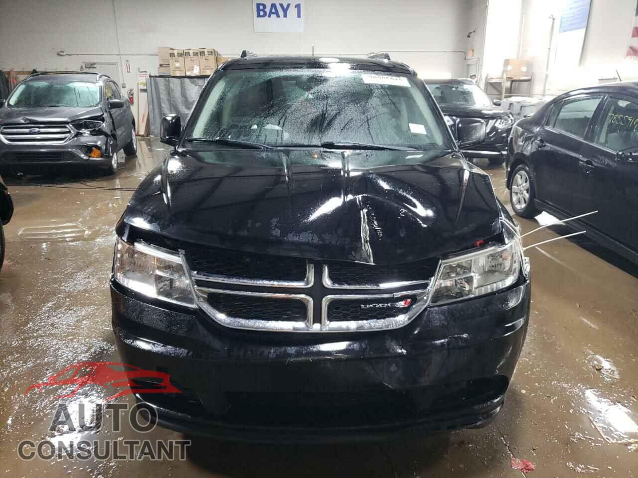 DODGE JOURNEY 2018 - 3C4PDCAB2JT421601
