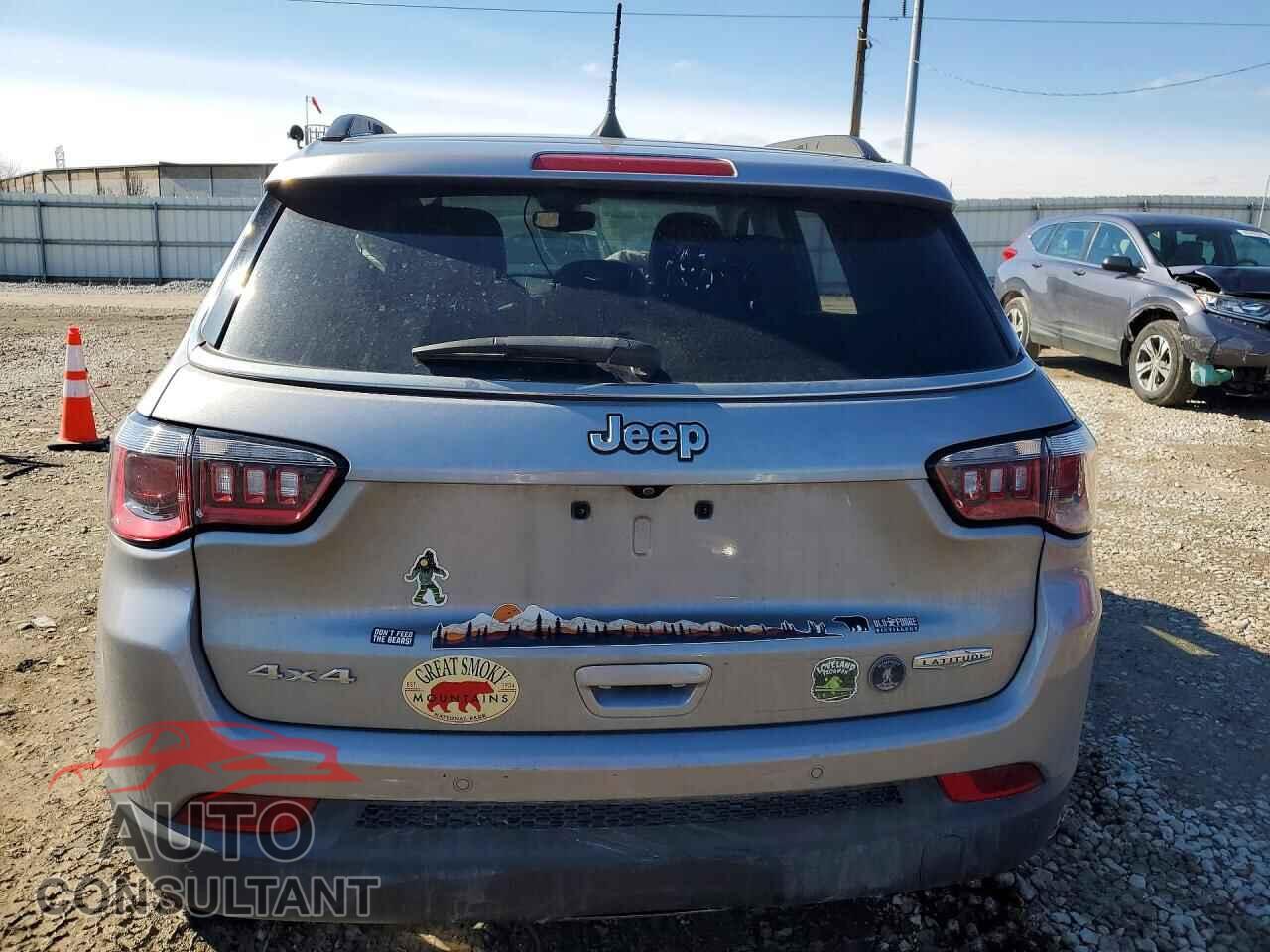JEEP COMPASS 2020 - 3C4NJDBB4LT228759