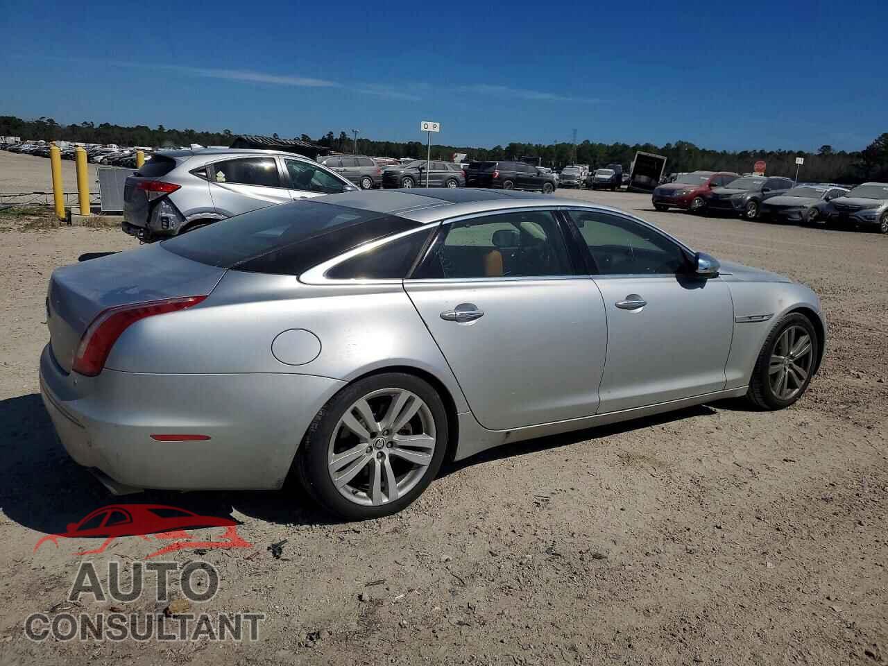 JAGUAR XJ 2012 - SAJWA2GB5CLV22475