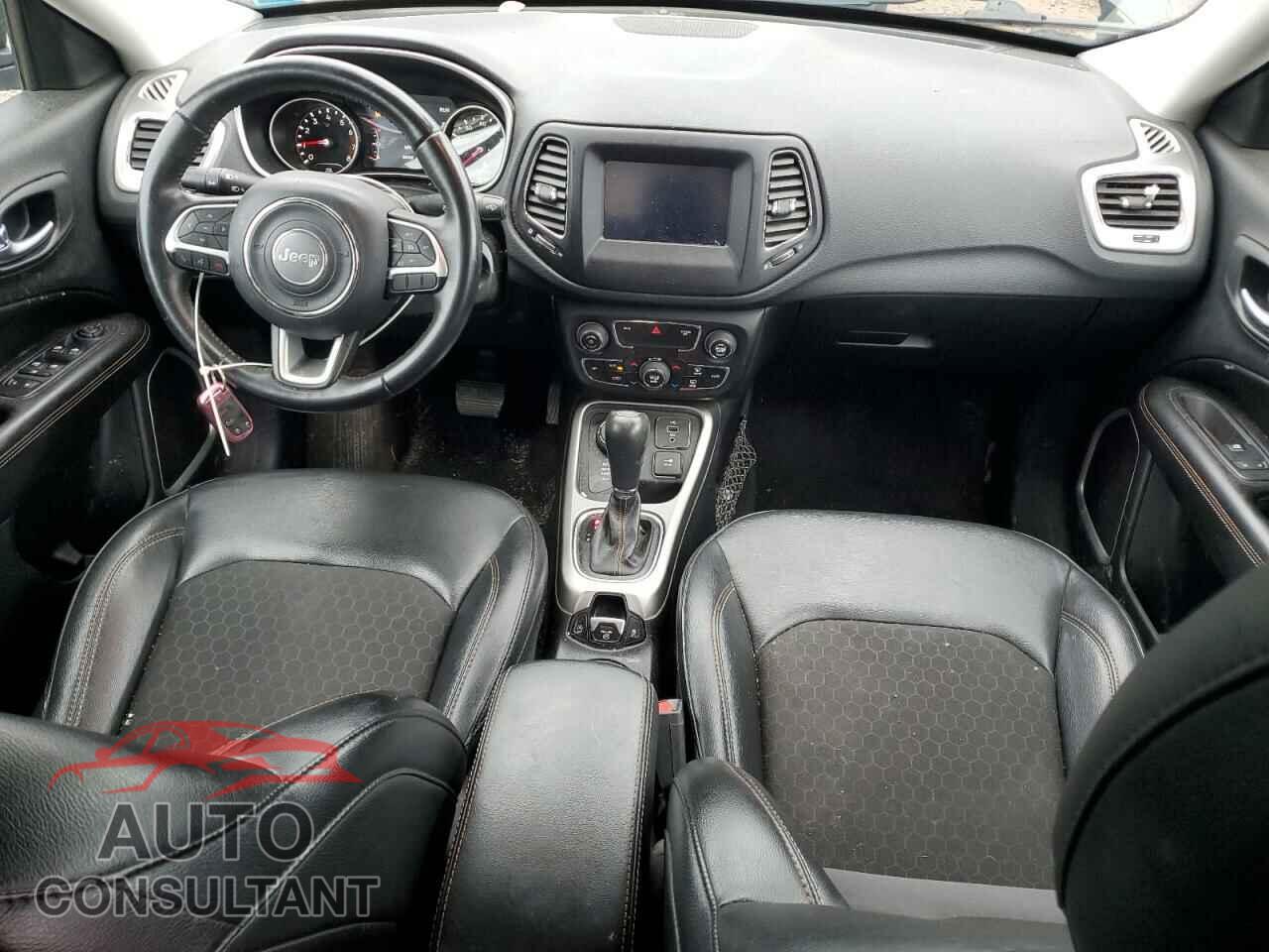 JEEP COMPASS 2019 - 3C4NJDBBXKT595731