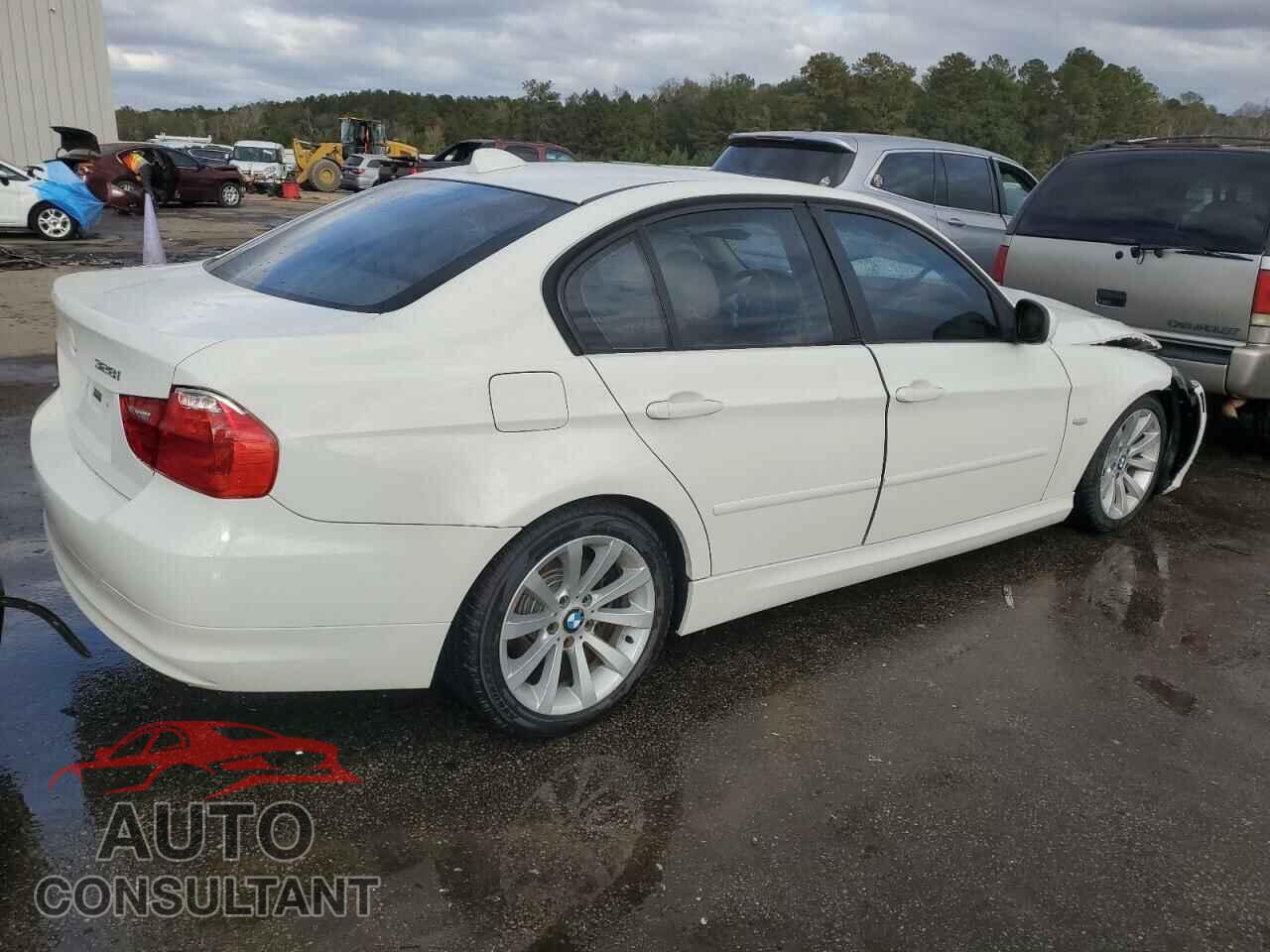 BMW 3 SERIES 2011 - WBAPH5C58BA441767