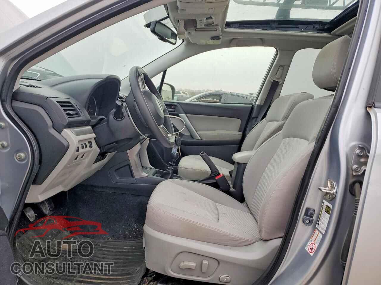 SUBARU FORESTER 2015 - JF2SJADC5FG583151